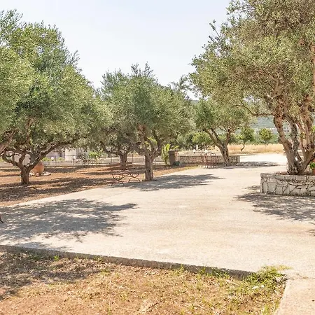 Xirouchakis Farm Apartment *